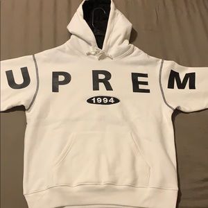 Supreme hoodie